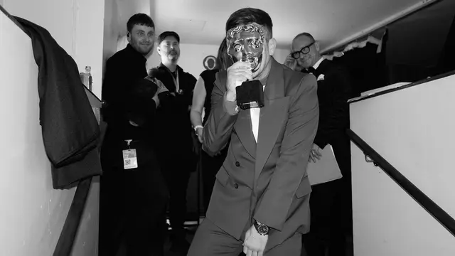 Barry Keoghan menang BAFTA mengalahkan Ke Huy Quan. (Foto: Dok. Instagram @BAFTA)