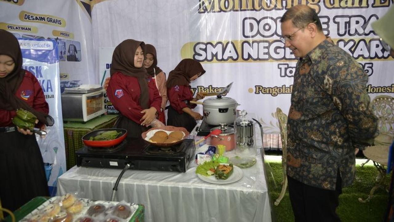 Tahukah Anda? Dindik Jatim Evaluasi Program Double Track SMA Agar Lulusan Siap Kerja dan Wirausaha