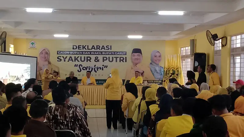 Selain golkar, Pasangan Abdusy Syakur Amin-Luthfianisa Putri Karlina (Santri) mendapatkan dukungan enam parpol perlemen dalam Pilkada Garut 2024. (Liputan6.com/Jayadi Supriadin)