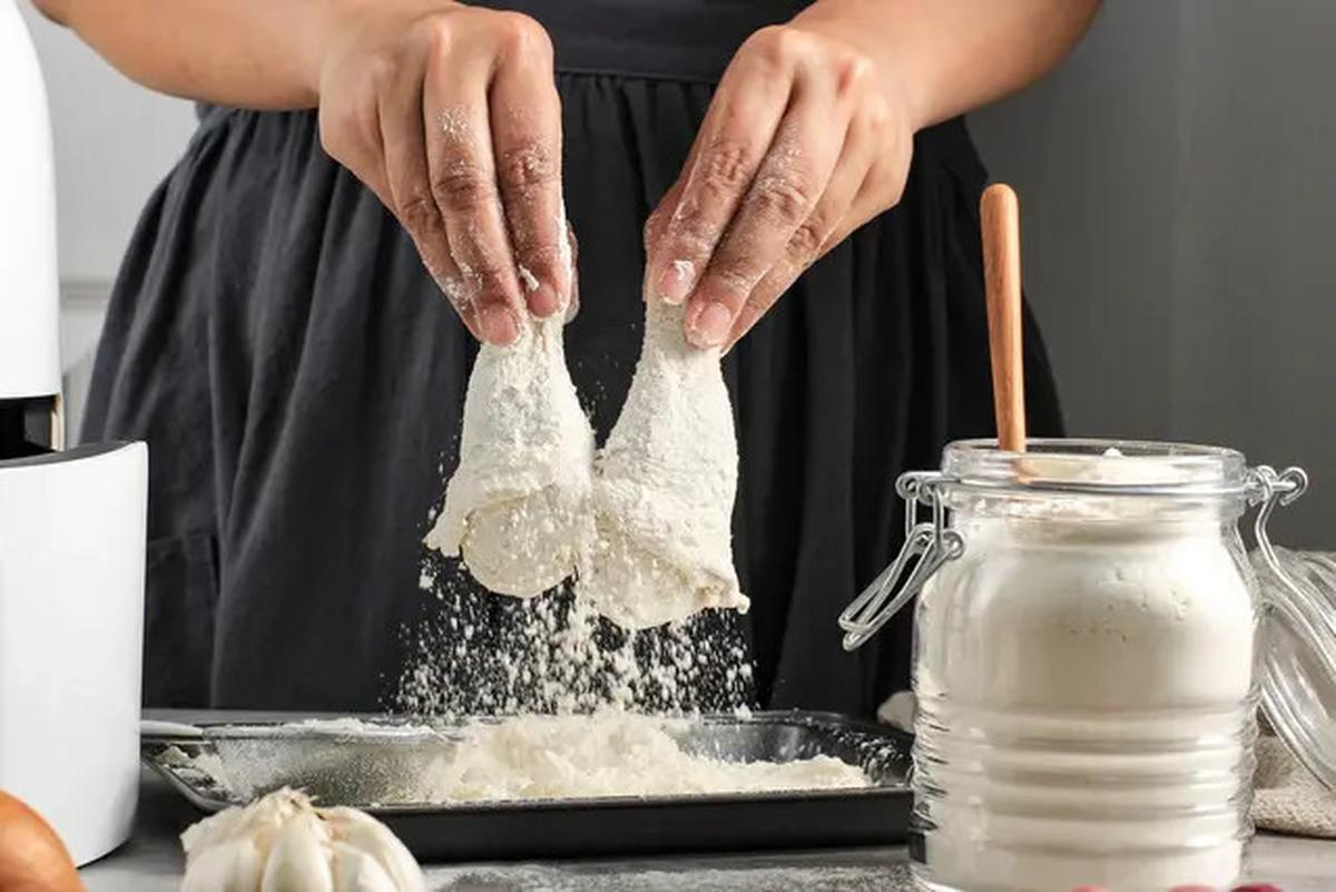 Resep Ayam Krispi Tebal seperti Pedagang Kaki Lima yang Laris di Depan Sekolah