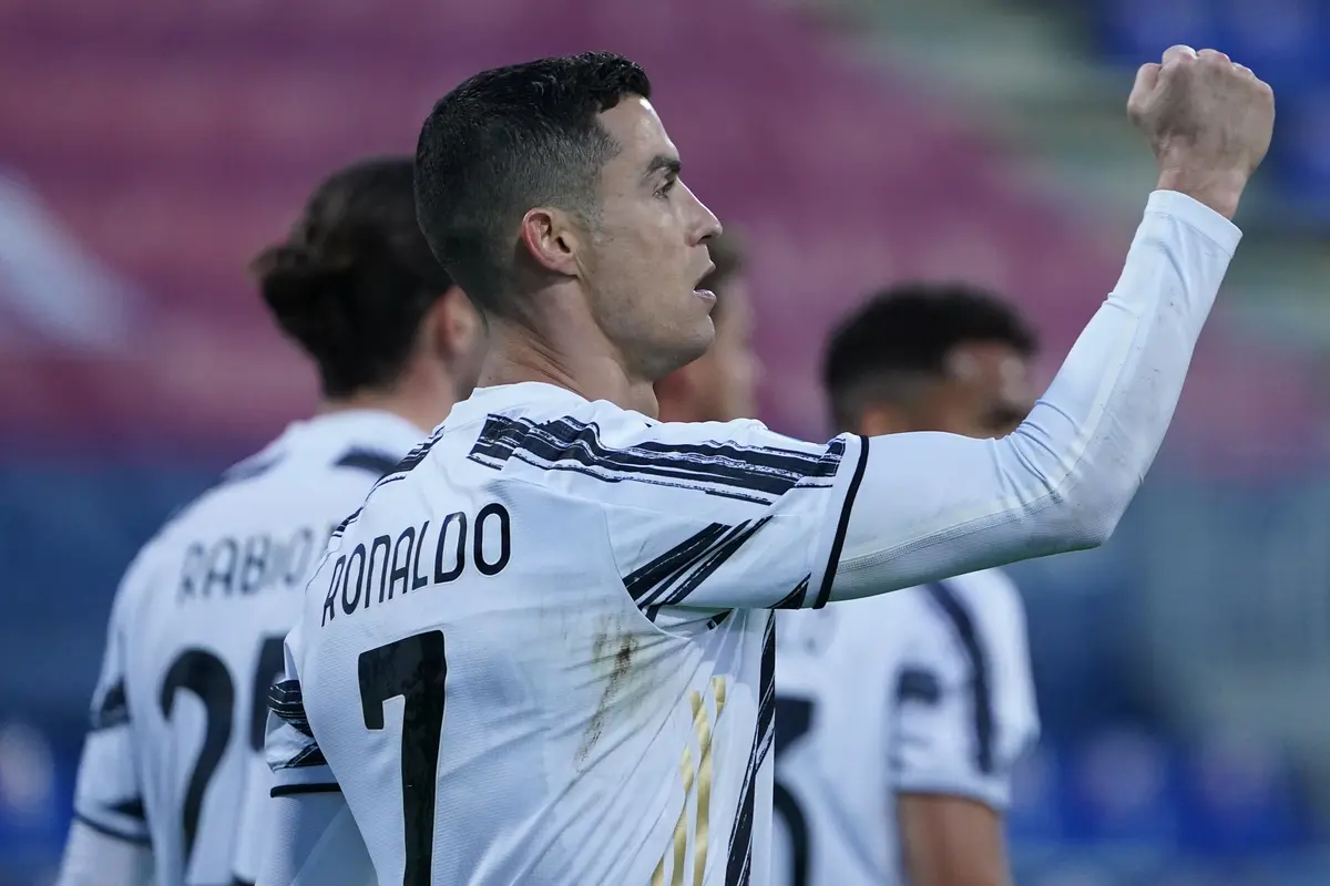 Cristiano Ronaldo Cetak Hat-trick di Juventus vs Cagliari