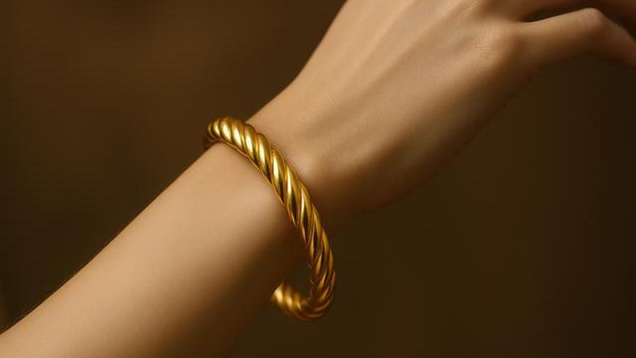 8 Inspirasi Gelang Emas 12 Gram 24 Karat Model Klasik Lilit, Desain Elegan dan Cocok untuk Investasi