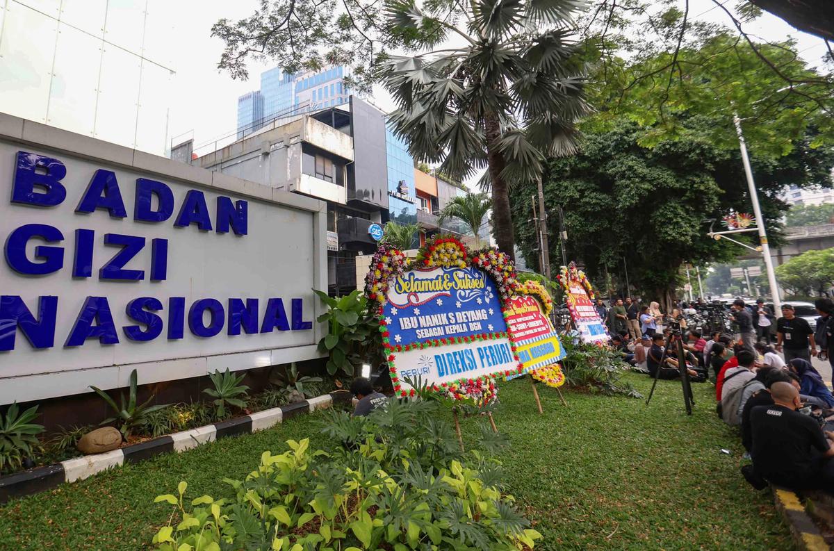 FOTO: Kejagung Geledah Kantor BGN Aktivitas Pegawai Terganggu
