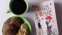 Novel ini menceritakan usaha seorang perempuan memikat seorang gay.