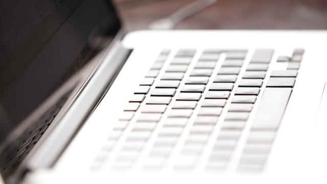 Ilustrasi RAM, penggunaan laptop