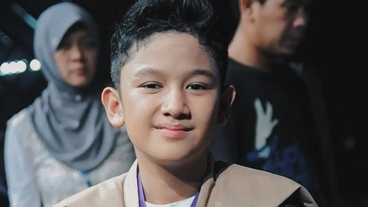 Beranjak Dewasa, Begini 7 Tampilan Bagas 'Idola Cilik' yang Makin Tampan