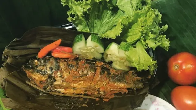 Pepes Ikan Mas