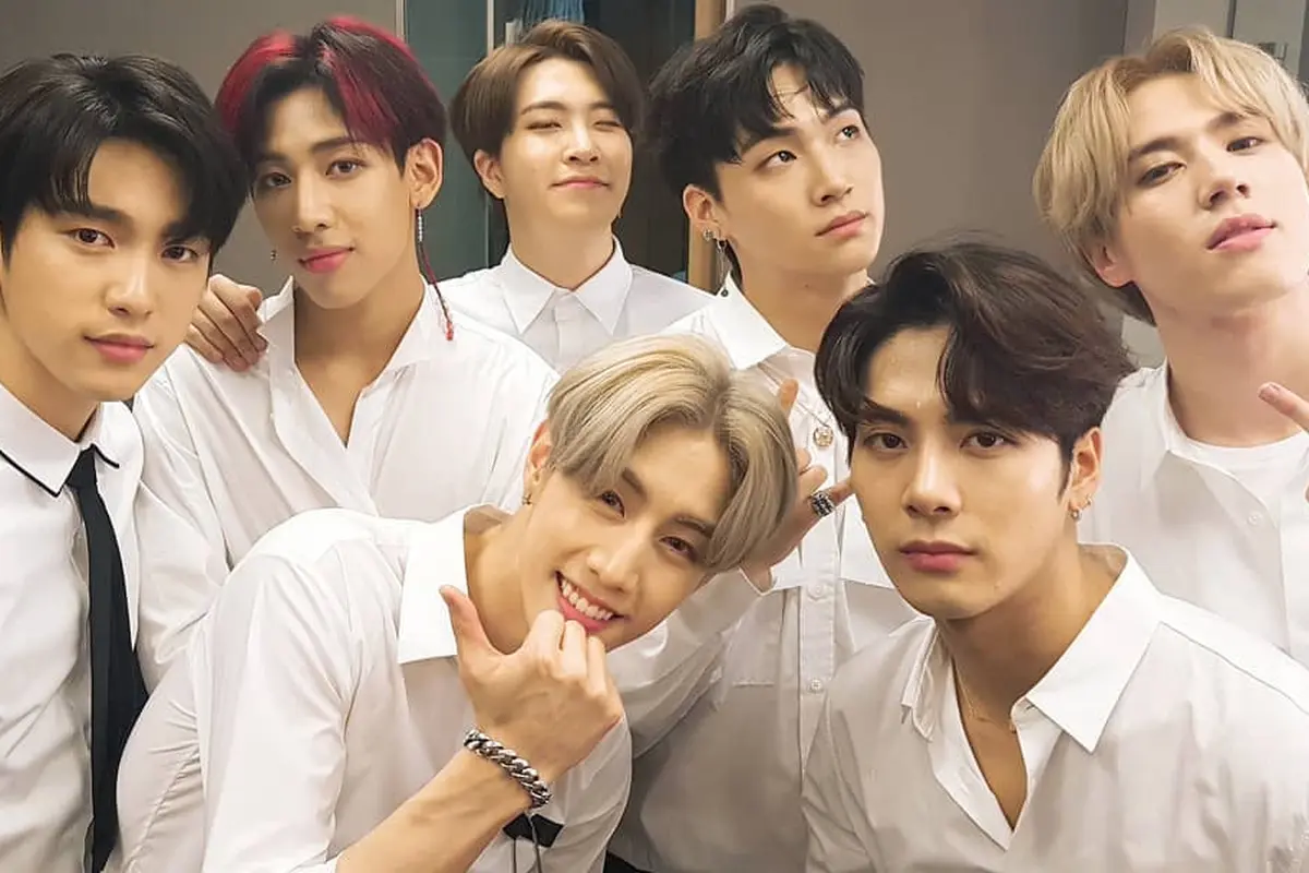 [Bintang] Lagu Look dari GOT7 Raih Kemenangan Pertama di Music Bank