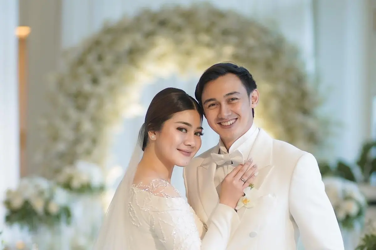 Resmi Menikah, Ini 6 Potret Perjalanan Cinta Caesar Hito dan Felicya Angelista