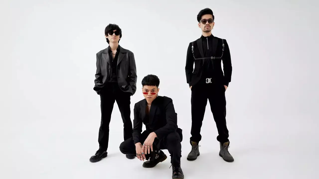Glorious - Weird Genius - LTZ Piala Dunia U-17 2023