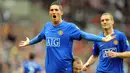 Federico Macheda. Produk akademi yang menjalani debut fantastis di awal musim 2008/2009 sebagai penentu kemenangan 3-2 atas Aston Villa. Akhirnya performanya semakin menurun akibat kalah bersaing dengan para striker senior dan sering dilanda cedera. (AFP/Andrew Yates)