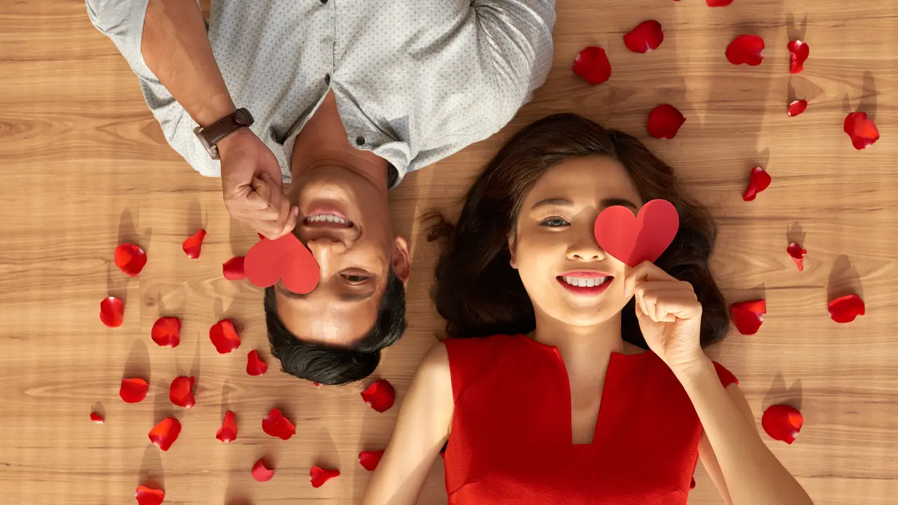 hubungan cinta valentine