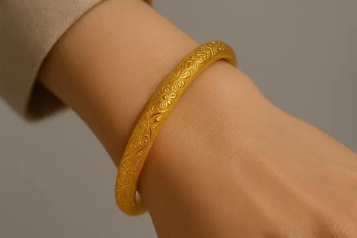 8 Model Gelang Emas 24 Karat 5 Gram yang Lagi Tren, Mewah Tapi Simpel untukSehari-Hari
