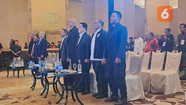 Momen Perkenalan Alexander Zwiers