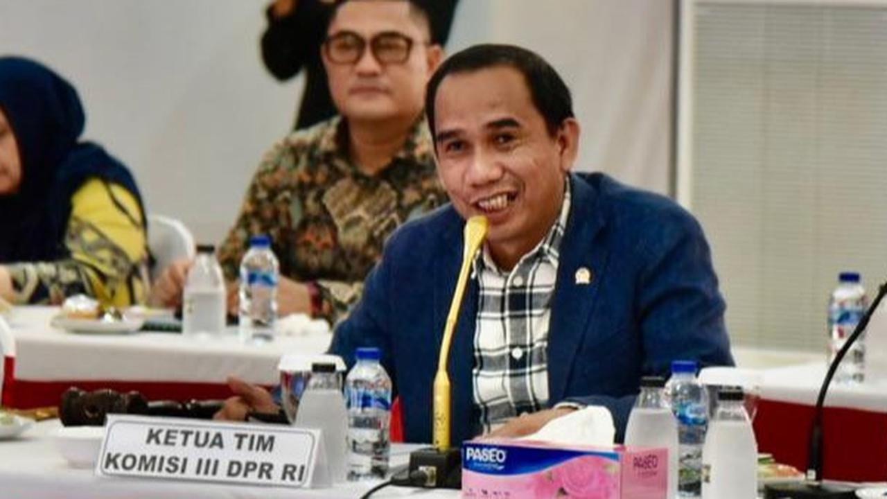 VIDEO: 'Rudal' DPR Keker Calon Kuat Wakapolri, Komjen Paling Senior Potensi Dampingi Kapolri Listyo