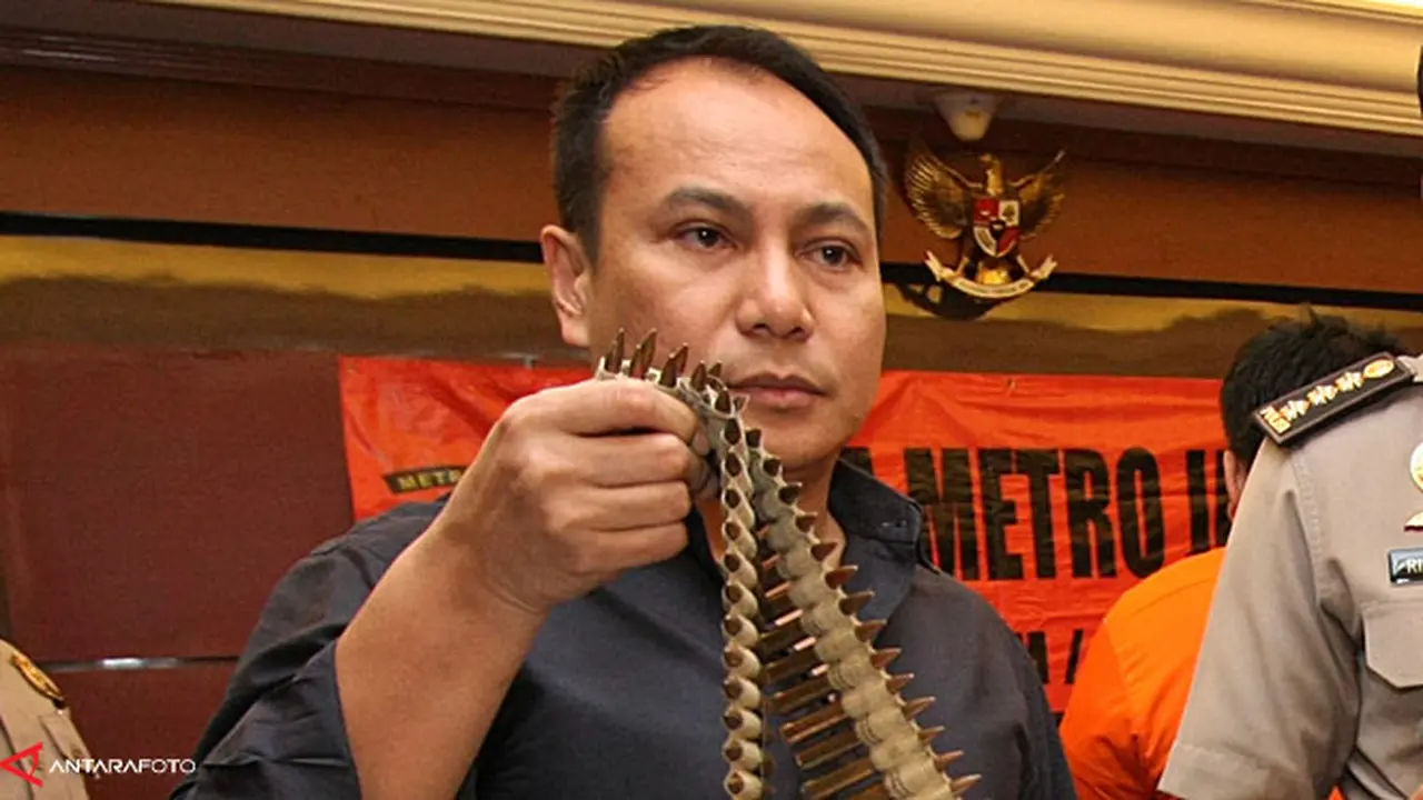 akbp-herry-heryawan-131009b.jpg