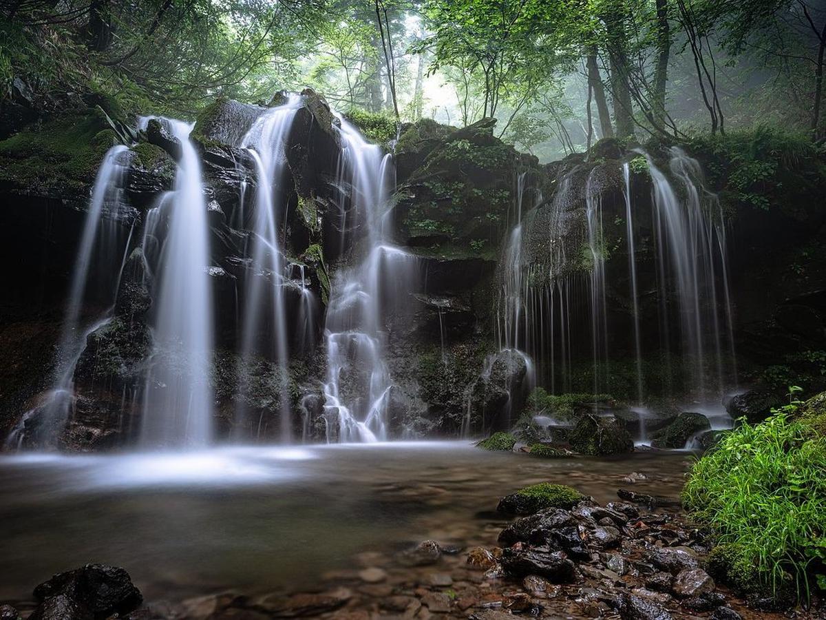 2. Curug Luhur