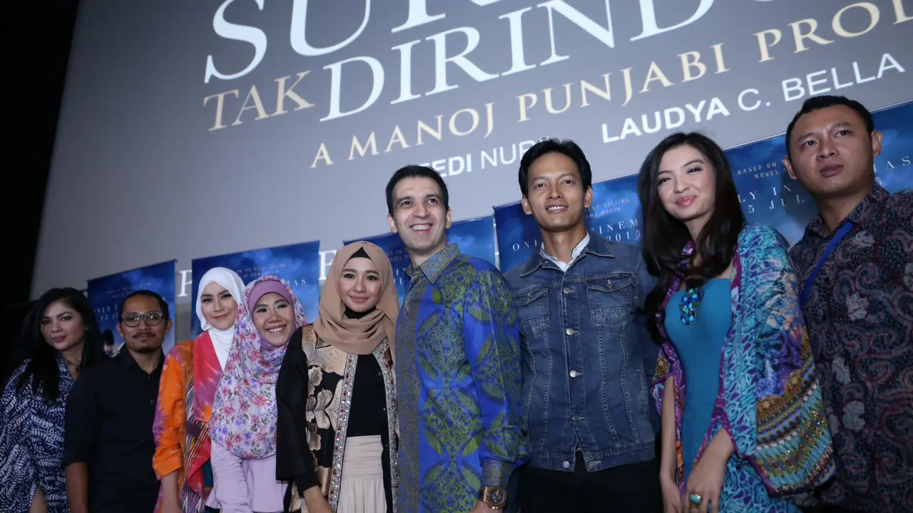 [Bintang] Preskon film Surga Yang Tak Dirindukan