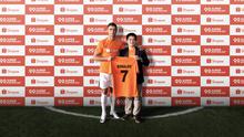 Shopee resmi memperkenalkan megabintang Cristiano Ronaldo sebagai Brand Ambassador Terbaru. (Bola.com/Zulfirdaus Harahap)