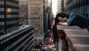 Terjaga Hingga Larut Malam Meski Lelah, Bisa Terkena Revenge Bedtime Procrastination