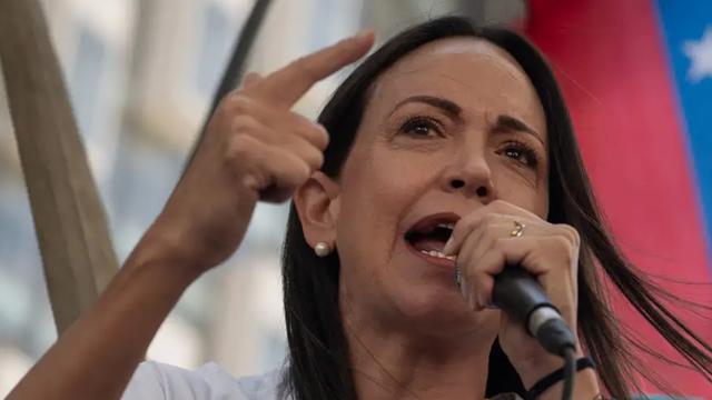 Maria Corina Machado meraih Nobel Perdamaian 2025. Ia dikenal sebagai simbol perjuangan demokrasi di Venezuela (Dok. AFP).