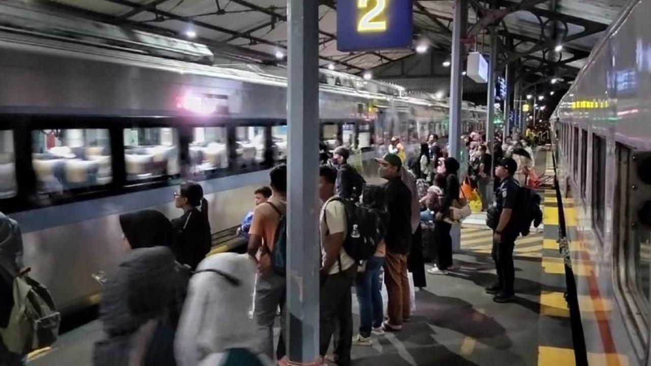 Lonjakan Penumpang Angkutan Nataru Daop Madiun: Hampir 177 Ribu Orang Terlayani dalam Sembilan Hari