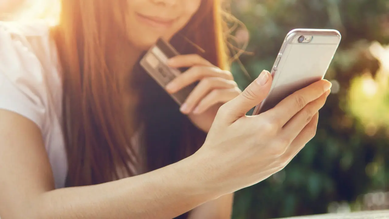 Ilustrasi belanja online
