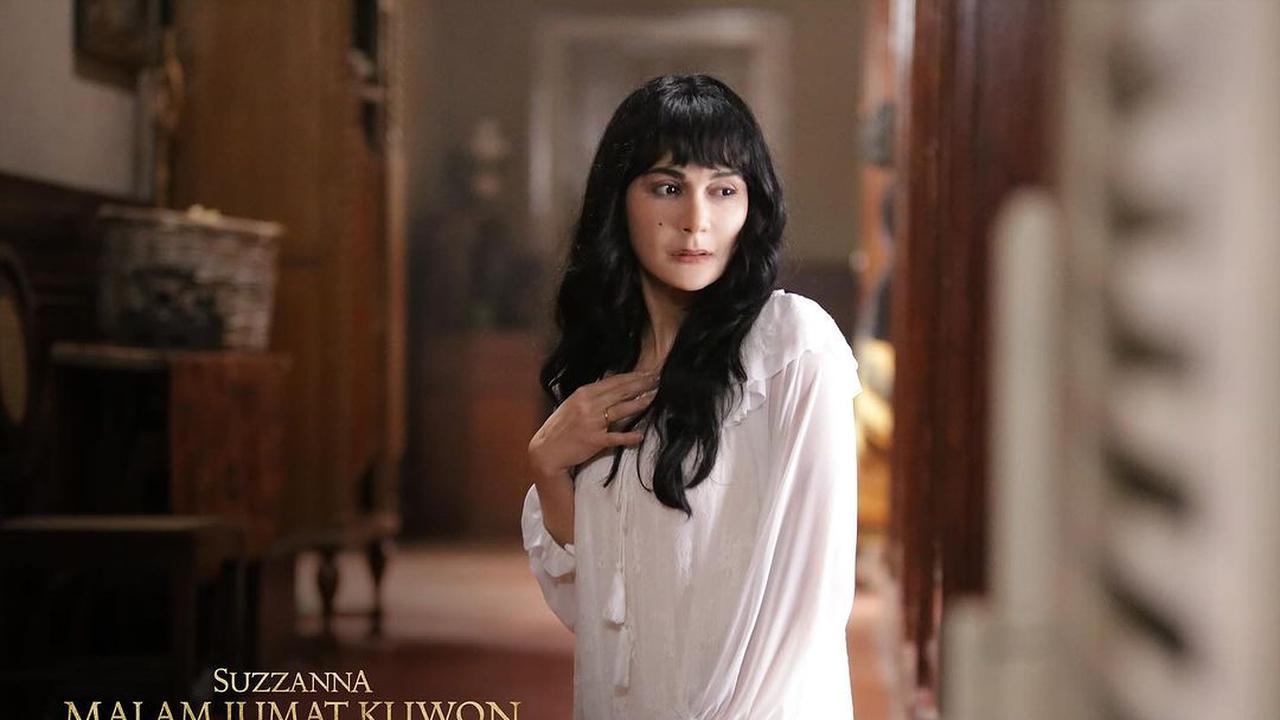 Luna Maya dalam Suzzadi film nna Malam Jumat Kliwon. (Instagram/ sorayaintercinefilms)