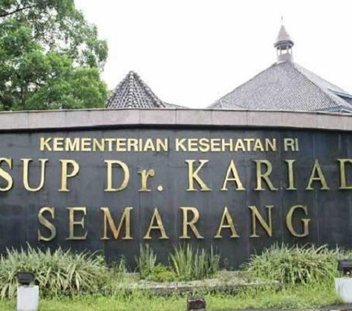 Belasan tempat tidur yang disiapkan bagi siapa saja yang alami stres berat hingga fase depresi.