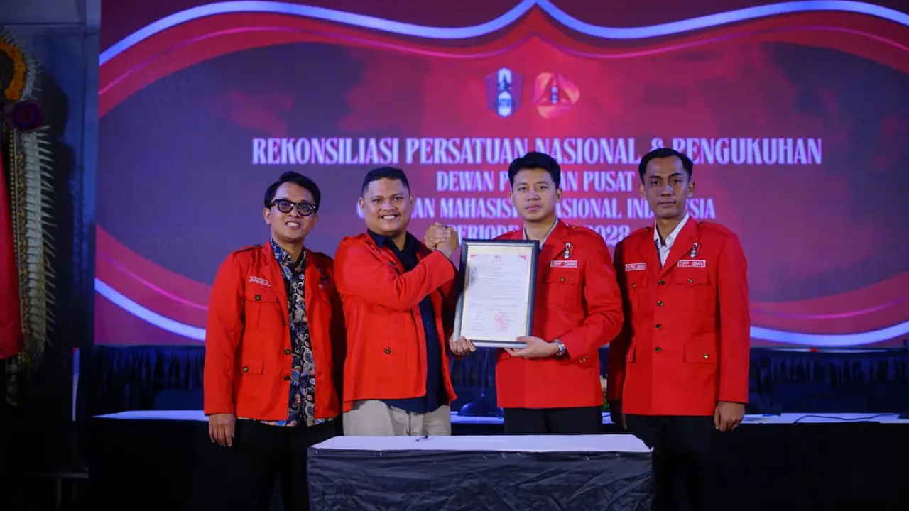 Dewan Pimpinan Pusat Gerakan Mahasiswa Nasional Indonesia (DPP GMNI) mendeklarasikan persatuan nasional dalam agenda Rekonsiliasi Persatuan Nasional dan Pengukuhan Pengurus DPP GMNI Periode 2025–2028 yang berlangsung pada 15–17 Desember 2025 di Inna Bali