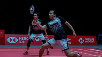 Aksi Mohammad Ahsan/Hendra Setiawan di fase grup BWF World Tour Finals 2019, Kamis (12/12/2019). (PBSI)