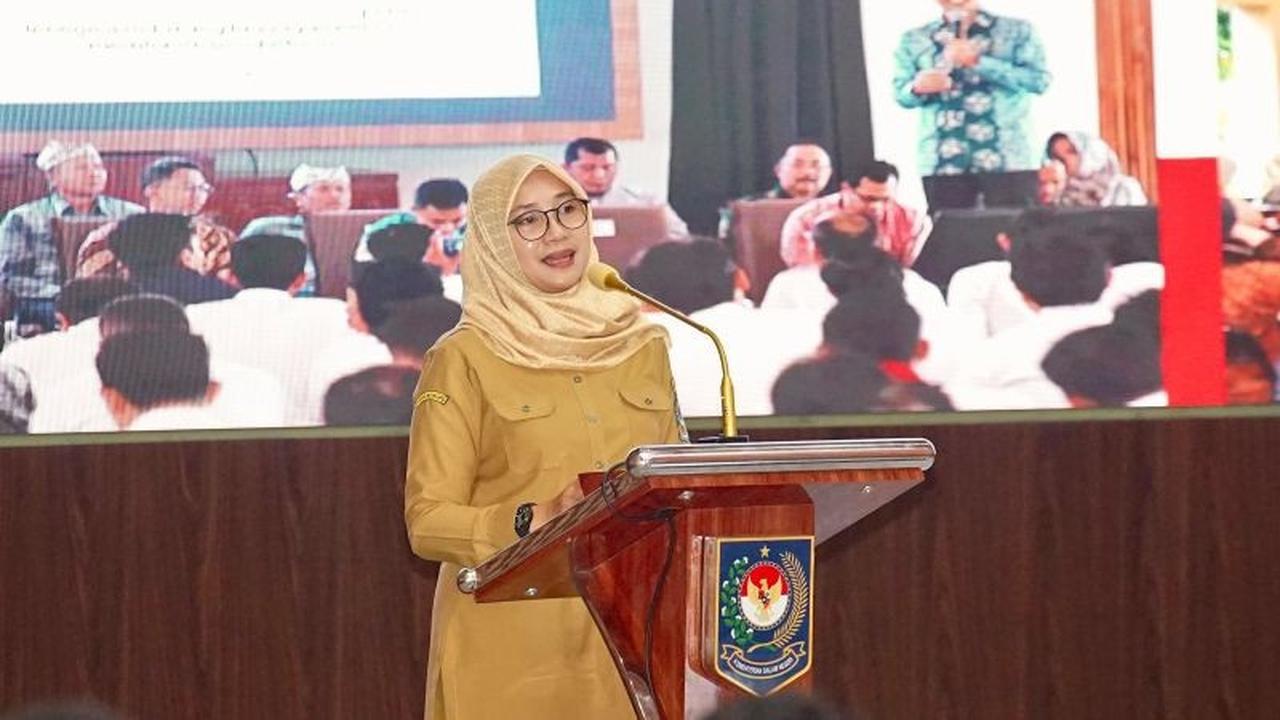 Bupati Banyuwangi Paparkan Kunci Sukses Digitalisasi Bansos di Hadapan Kepala Daerah