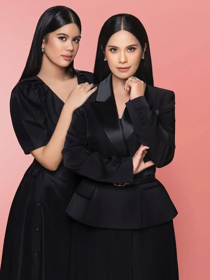 Pesona Annisa Pohan dan Almira Yudhoyono di Hari Ibu, Elegansi Ibu-Anak yang Mencuri Perhatian