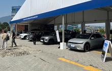 Taman Budaya Sentul, Hyundai menawarkan sesuatu yang menarik dengan mengadakan Mini Motorshow.