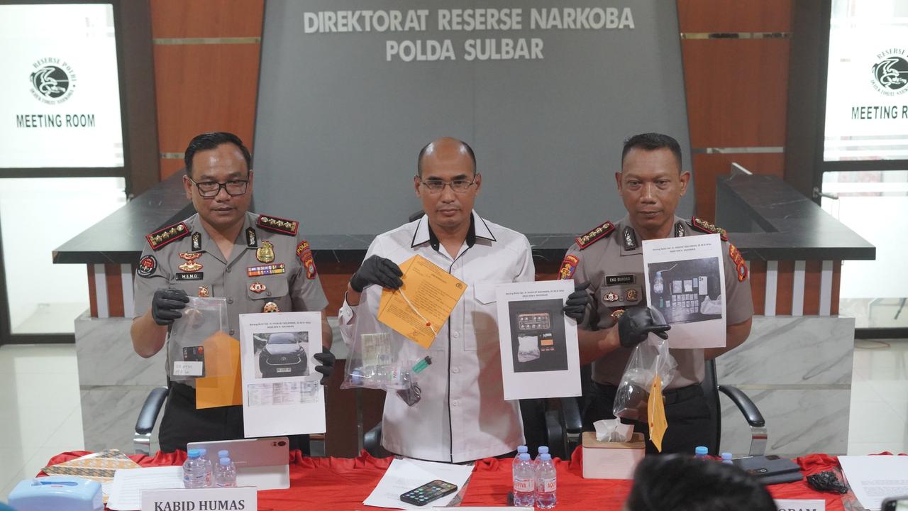 Anggota Polisi Ditangkap, Diduga Fasilitasi Pejabat Pemprov Sulbar Transaksi Narkoba dengan Bandar