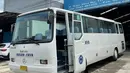 Bus tahun 90an yang dibuat oleh karoseri German Motor Manufacturing di atas sasis Mercedes-Benz. Bus ini direstorasi oleh karoseri Gunung Mas di Madiun. (Source: Instagram/@karoserigunungmas)