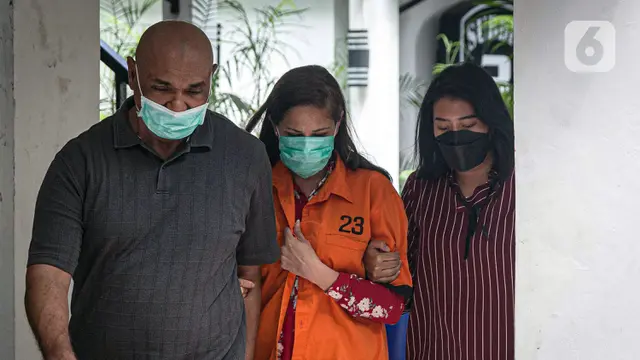 Pakai Narkoba Selama 13 Tahun, Ini 6 Fakta Ditangkapnya DJ Chantal Dewi