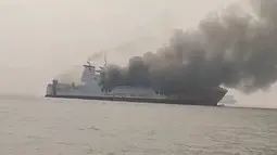 ASDP Konfirmasi KMP Batumandi Terbakar di Merak, Seluruh Penumpang Selamat