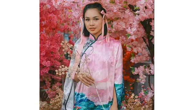 Andien Pemotretan di Glodok