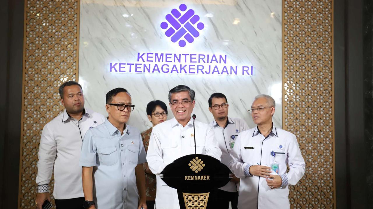 Menaker Terbirtkan SE Baru, Perusahaan Dilarang Batasi Usia dan Hapus Syarat Good Looking Bagi Pelamar Kerja