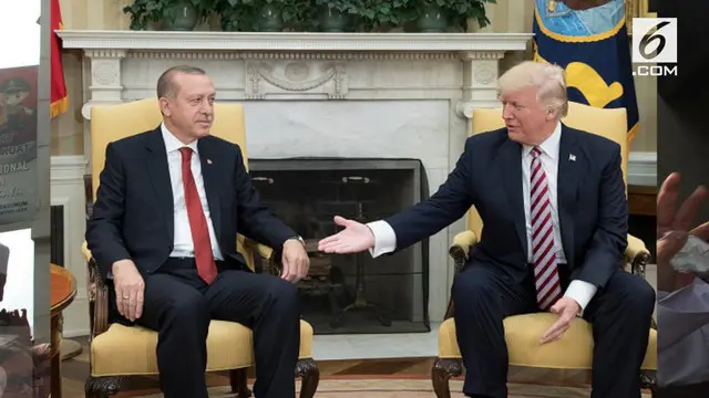 Kumpulan berita dunia dimulai dari Trump memperbaiki hubungan AS dengan Turki hingga 5 anak serigala yang dikembalikan ke alam bebas.