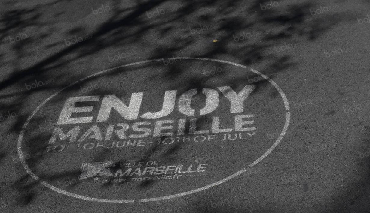 Selama Piala Eropa 2016, Marseille juga didaulat menjadi salah satu penyelenggara yang memainkan laga di Stade Veledrome. (Bola.com/Vitalis Yogi Trisna)