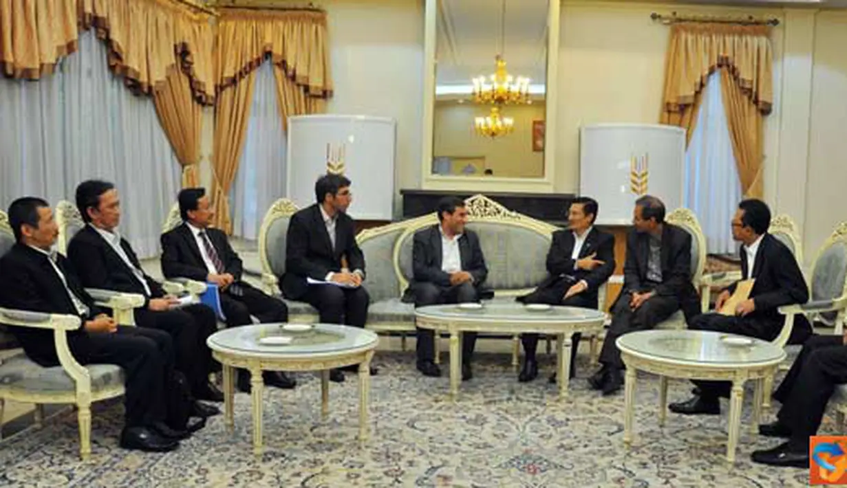 Citizen6, Iran: Pertemuan dimaksudkan untuk meminta dukungan RI-Iran terhadap pencalonan Indonesia sebagai Direktur Jenderal Food and Agriculture Organization (FAO). (Pengirim: Efrimal Bahri)