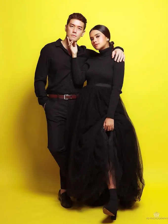 Bertema Couple In Black, Ini 7 Pemotretan Audi Marissa dan Anthony Xie