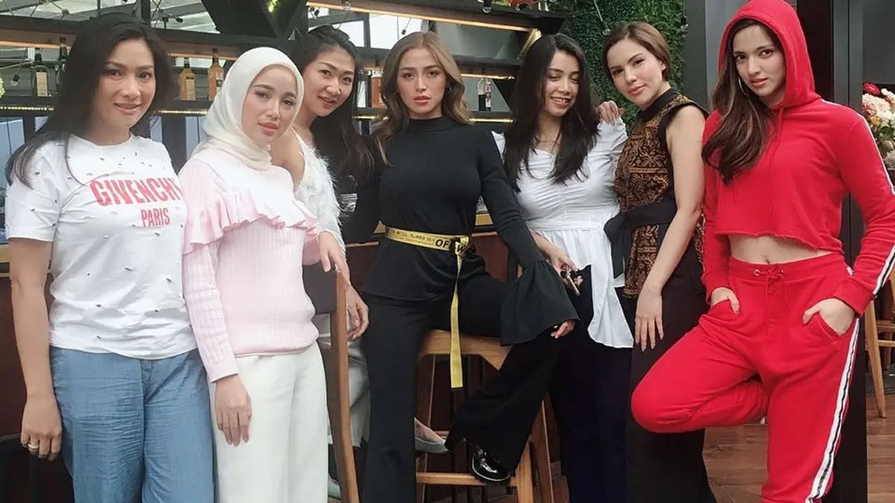Girls Squad