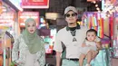 Gaya Aurel Halilintar begitu memikat dengan pencapaian body goals yang dimilikinya. Kini OOTD nya semakin stylish dan kekinian. [Foto: Instagram/ Aurel Hermansyah]