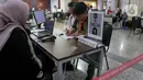 Metode pendaftaran perkara dilakukan secara langsung ke gedung Mahkamah Konstitusi atau secara daring. (Liputan6.com/Herman Zakharia)