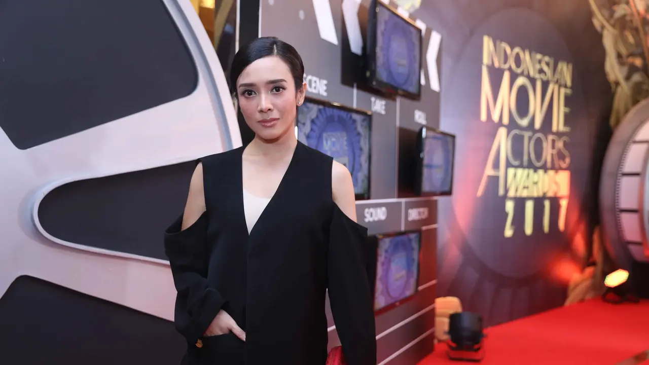 [Bintang] Dea Ananda