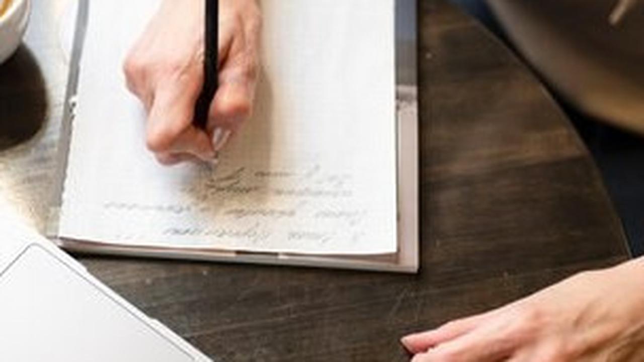 Penting juga untuk mengelola stres dengan baik melalui tips sederhana yang dapat dilakukan sehari-hari.