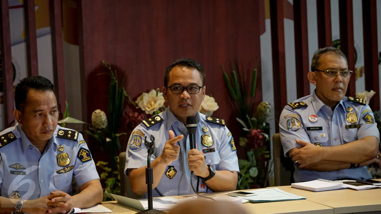 20170320-Aturan Buat Paspor Harus Punya Tabungan Rp 25 Juta Dicabut-Fanani